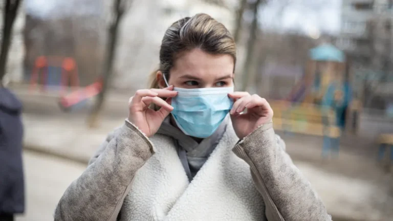 Global health signal spiking worldwide prompting mask awareness today